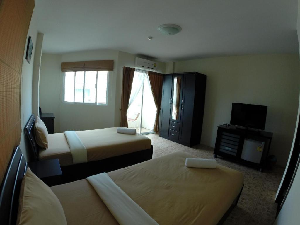 Samal Guesthouse Pattaya Extérieur photo